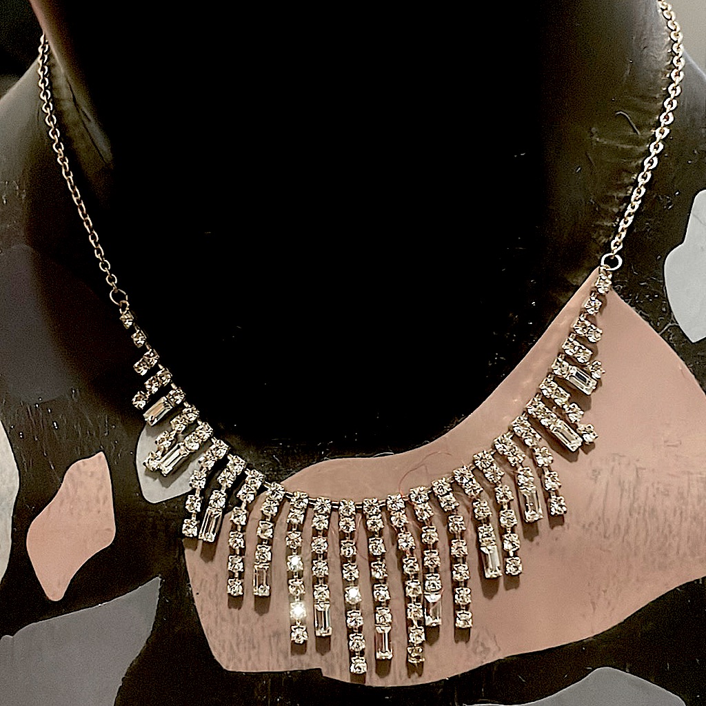 Elegant Necklace